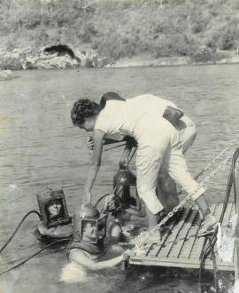 Bronson & Martica Hartley conducting dives at Green Bay, Harrington Sound, Bermuda