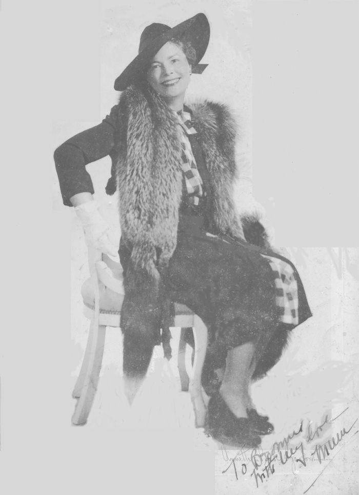 Gladys Hartley in NewYork during the 20's